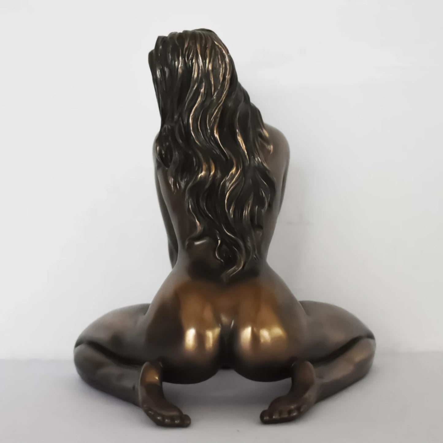 Thea Sculpture by LUMVÉ